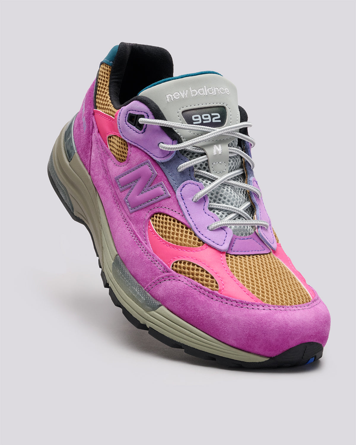 BAKLAVA x NEW BALANCE 992 MADE IN USA "DIGITALIS PURPUREA"