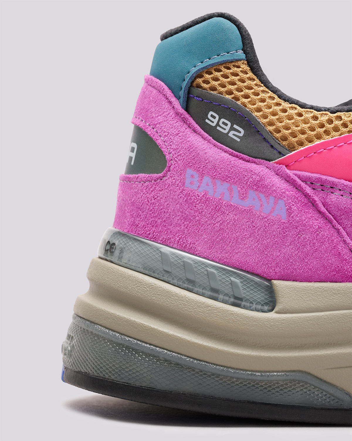 BAKLAVA x NEW BALANCE 992 MADE IN USA "DIGITALIS PURPUREA"