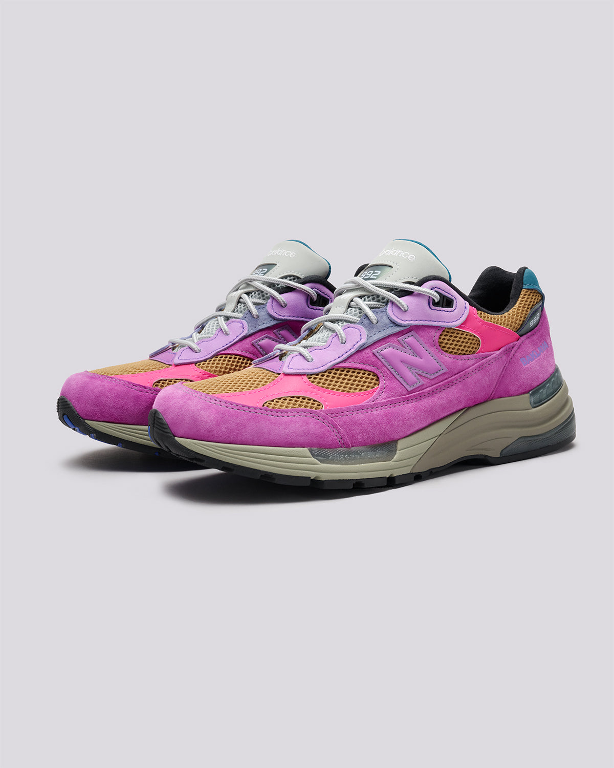 BAKLAVA x NEW BALANCE 992 MADE IN USA "DIGITALIS PURPUREA"